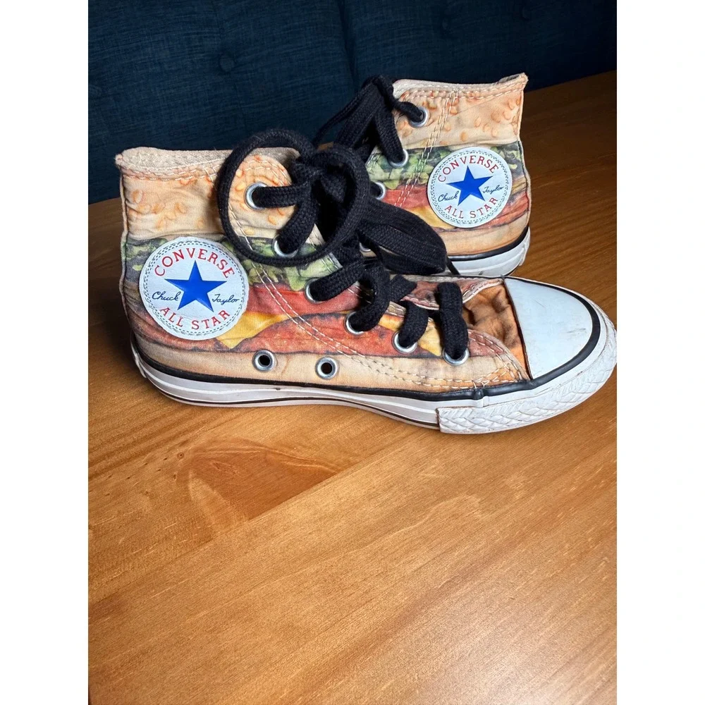 Converse Chuck Taylor High Top Hamburger Cheeseburger Rare Print Kids Shoes 11